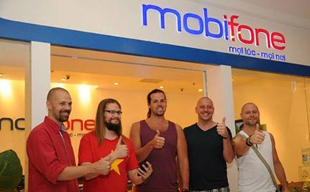 MobiFone caters to interest of foreign visitors